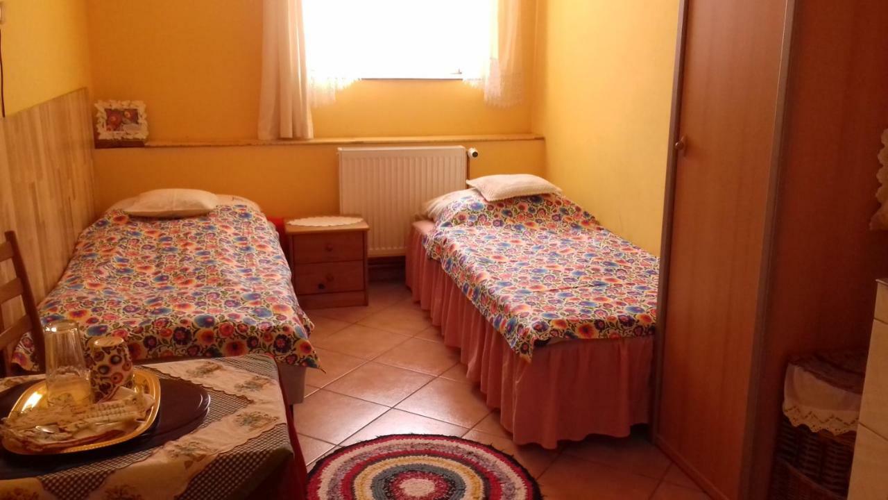 Dom Na Ludowo W Brzeznicy Apartment Brzeznica  ภายนอก รูปภาพ