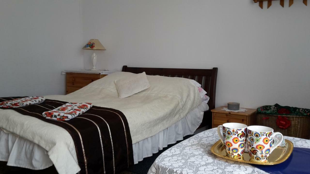 Dom Na Ludowo W Brzeznicy Apartment Brzeznica  ภายนอก รูปภาพ